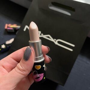 SOLD OUT Limited Edition MAC 40 Bringbacks Lipstick in Bubbles
